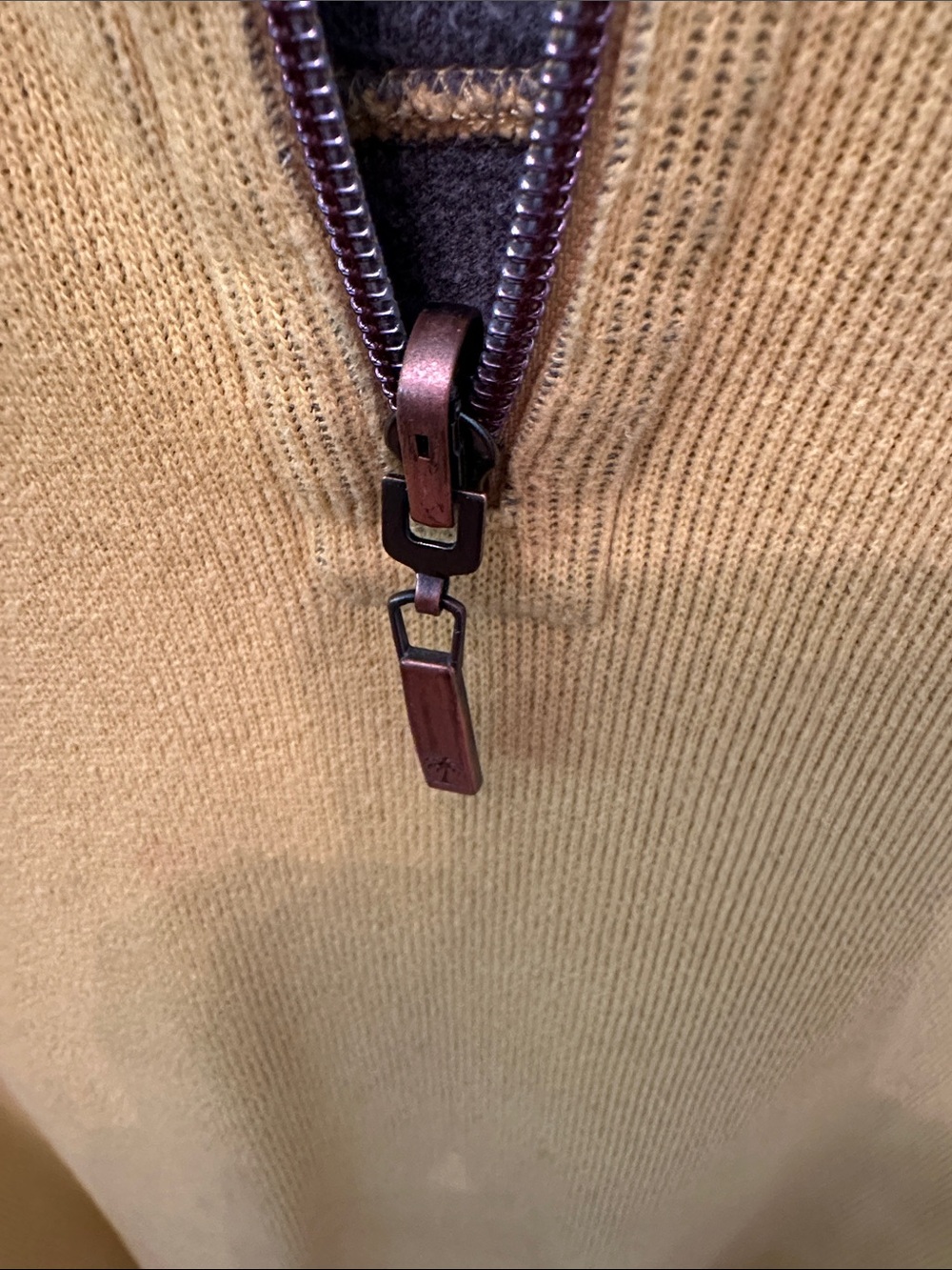 Tommy Bahama Men's Zip-Up Sweater in yellow reversing to grey - Picture 3 of 7